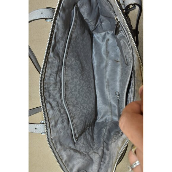 Michael Kors Jet Set Top Zip Tote Saffiano Leather Gray Shoulder Bag -Flaws- - Picture 11 of 16